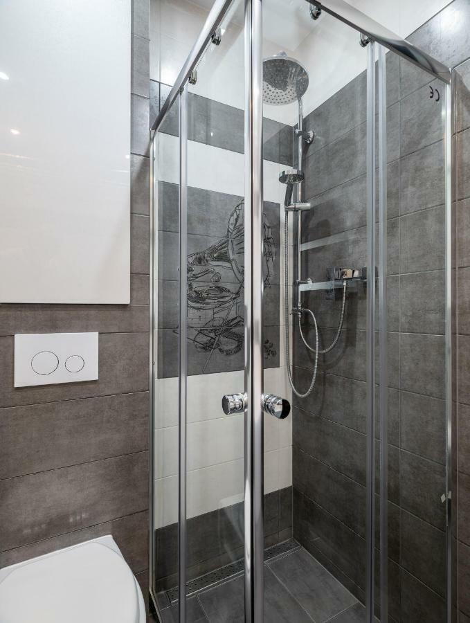 P&O Serviced Apartments Wawrzyszewska Warsaw Exterior photo